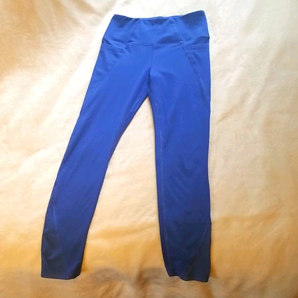 Blue leggings